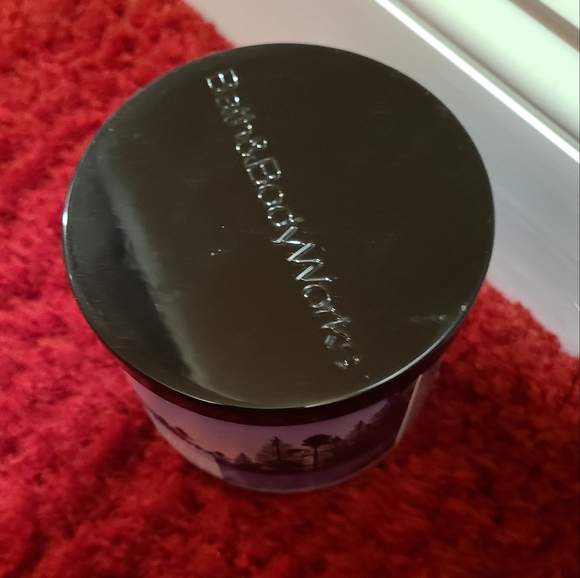 Bath & Body Works Flannel Scented 3 Wick Jar Candle Winter Forest Woodland Trees - Picture 4 of 4